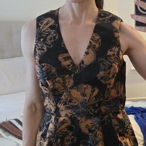 Cue Australia V-neck black and gold dress. Size US10 [NEW WITH TAGS]
